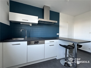 appartement à la location -   63000  CLERMONT-FERRAND, surface 63,6 m2 location appartement - APR740060